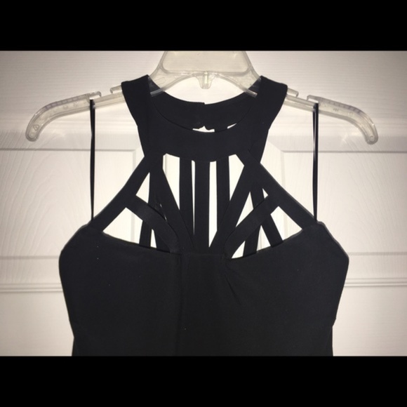 Cache’ Black Caged Evening Gown with Train - Picture 2 of 8